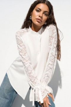 Красивая блуза с рукавами из кружева 54 размера Charutti
