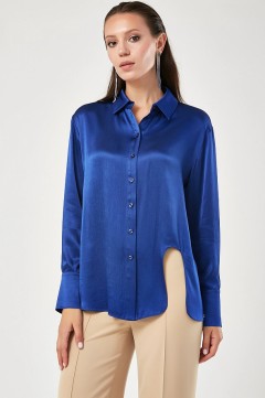 Синяя блуза с фигурным вырезом Priz