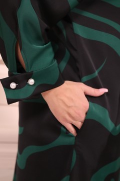 Чёрно-зелёное платье с карманами Wisell(фото4)
