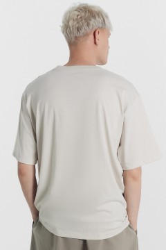 Мужская футболка с принтом из трикотажа 24-3666П-0 Mark Formelle men(фото3)