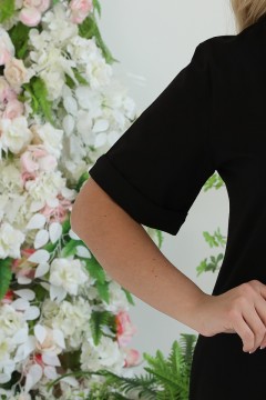 Платье трикотажное чёрное с оборкой по низу Wisell(фото3)
