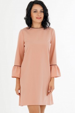 Лаконичное платье нежного персикового оттенка Ajour