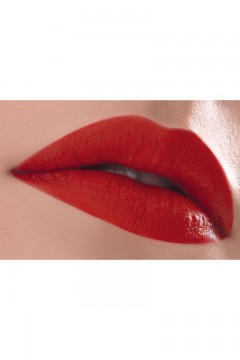 Стойкая матовая губная помада Kiss Proof, тон классический красный Faberlic