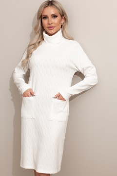 Белое трикотажное платье с накладными карманами Эльвина №2 Valentina