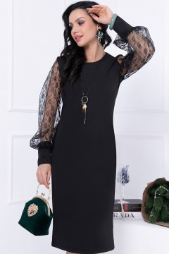 Трикотажное чёрное платье-футляр с рукавами из кружева Bellovera