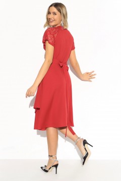 Красное платье с короткими кружевными рукавами на запах Charutti(фото4)