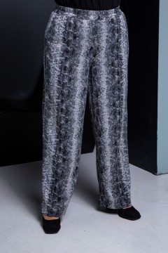Плотные трикотажные брюки в сером цвете с принтом питон Jetty-plus(фото3)