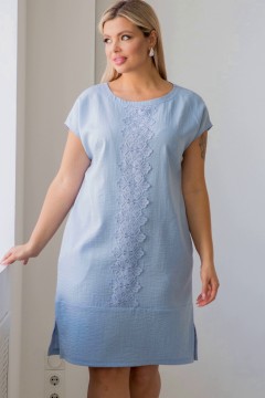 Платье голубое с отделкой из кружева Venusita