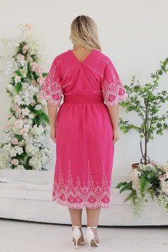 Платье розовое с контрастной вышивкой Wisell(фото5)