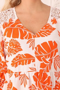 Платье длинное бело-оранжевого цвета Wisell(фото2)