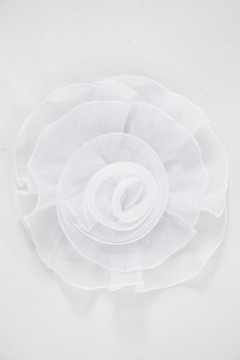 Брошь белая в виде цветка Diolche(фото3)