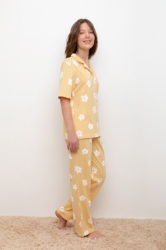 Пижама для девочек жёлтая с цветочным принтом КБ 2829/абрикосовый щербет,цветы пижама Cubby(фото2)
