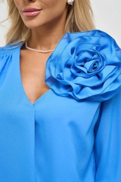 Блузка голубая с объёмным цветком Jetty(фото3)
