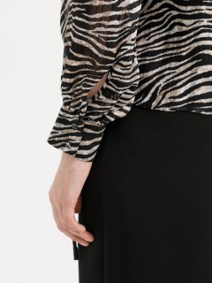 Блуза чёрная из шифона с принтом Priz(фото6)