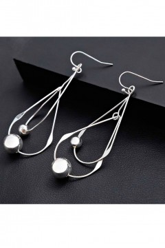 Серьги на крючках Rada