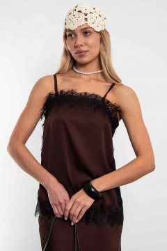 Топ в бельевом стиле на тонких бретелях с кружевом в шоколадном цвете Kosmos