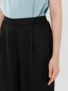 Брюки атласные чёрного цвета Priz(фото4)