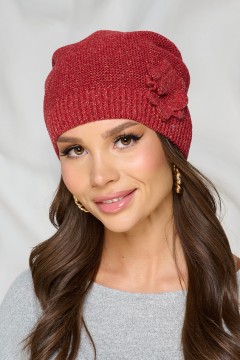 Шапка цвета махагон с декоративным цветком Bellovera