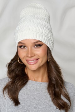 Шапка молочного цвета Bellovera