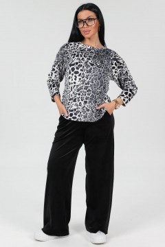 Костюм велюровый с брюками Iv-capriz