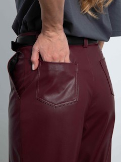 Брюки бордовые из экокожи с микроначёсом Kosmos(фото6)