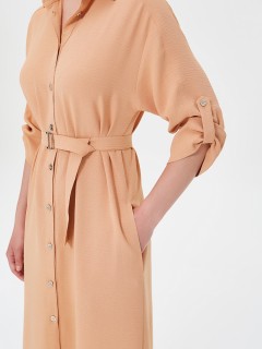 Платье А-образного силуэта золотисто-оранжевого цвета с поясом Priz(фото5)