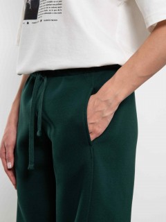 Брюки с начёсом в цвете малахит Kosmos(фото5)