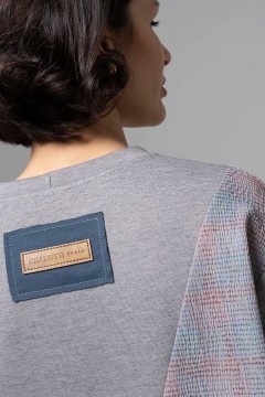 Лонгслив серый с акцентными швами Charutti(фото5)