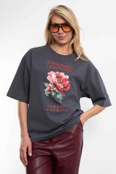 Футболка серая с цветочным принтом Kosmos