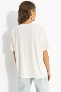 Футболка трикотажная бежевая с отделкой из кружева Charutti(фото6)