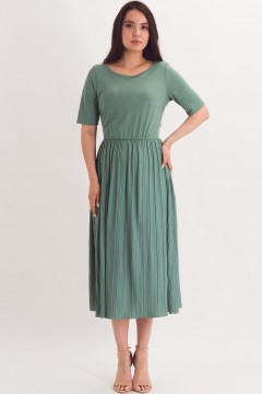 Платье лёгкое трикотажное светло-зелёного цвета Braslava