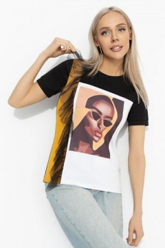 Футболка чёрная с объёмным декором Charutti