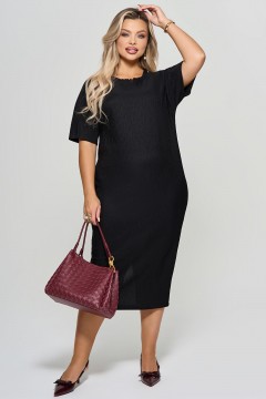 Платье-футляр чёрное из трикотажа гофре Dora