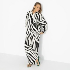 Костюм-двойка брючный с хищным принтом Charutti(фото3)