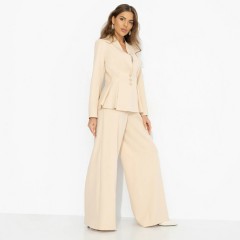 Костюм-двойка бежевый с брюками Charutti(фото4)