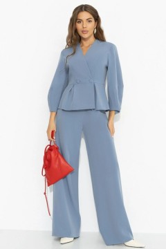 Костюм-двойка голубой с брюками Charutti