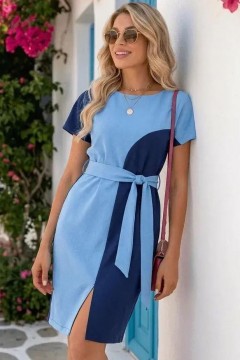 Симпатичное женское платье