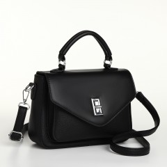 Сумка женская-мессенджер на клапане чёрная Textura(фото4)