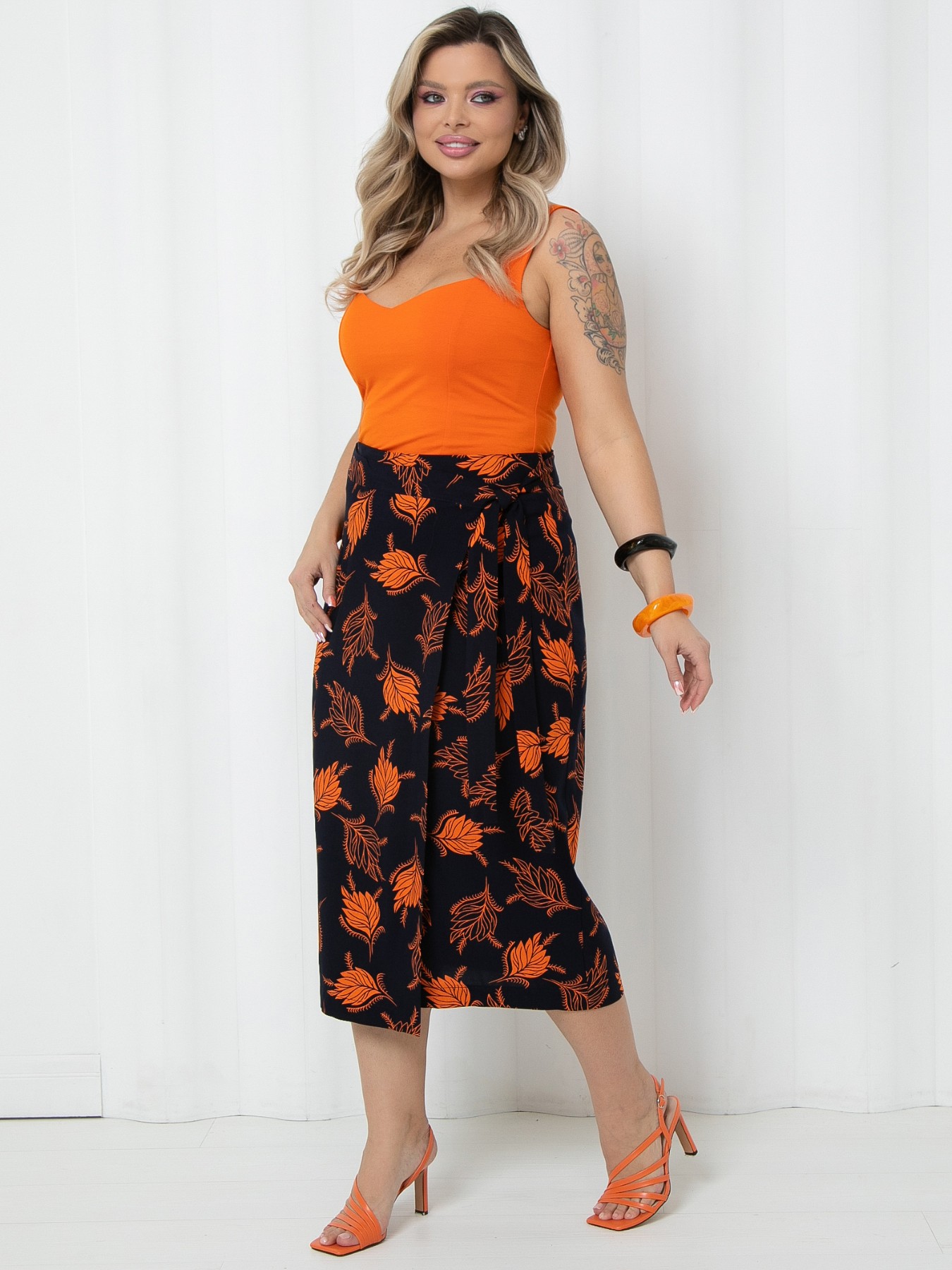 Юбка макси тёмно-синяя с тропическим принтом Agata(фото4)