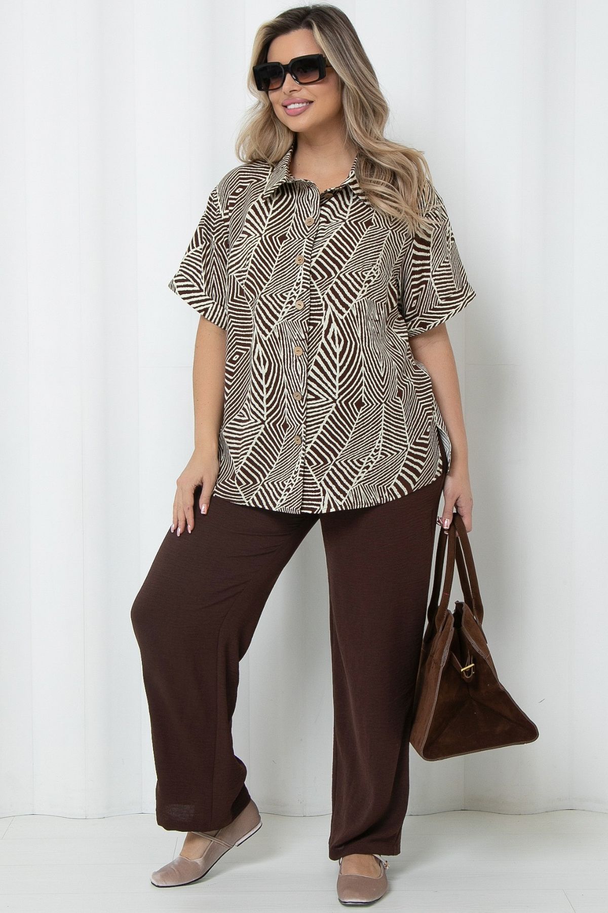 Костюм-двойка с брюками  Agata