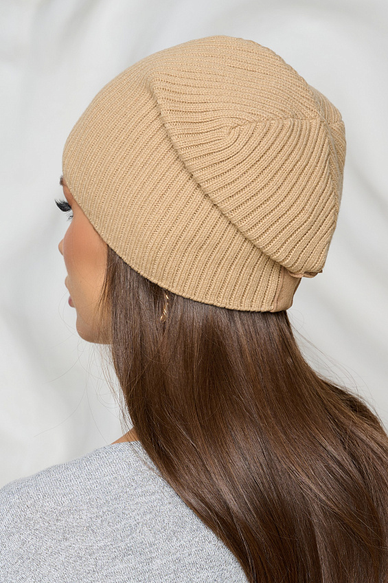 Шапка универсальная в светло-бежевом цвете Bellovera(фото5)