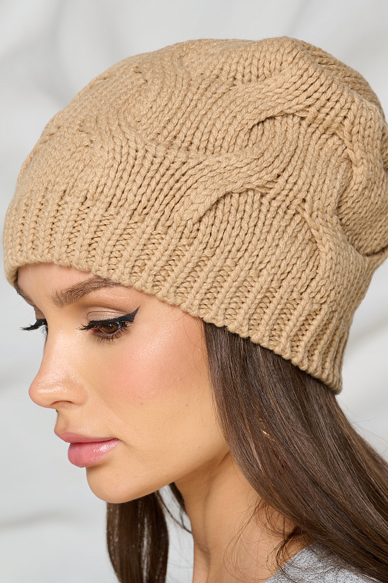 Шапка утеплённая в бежевом цвете Bellovera(фото4)