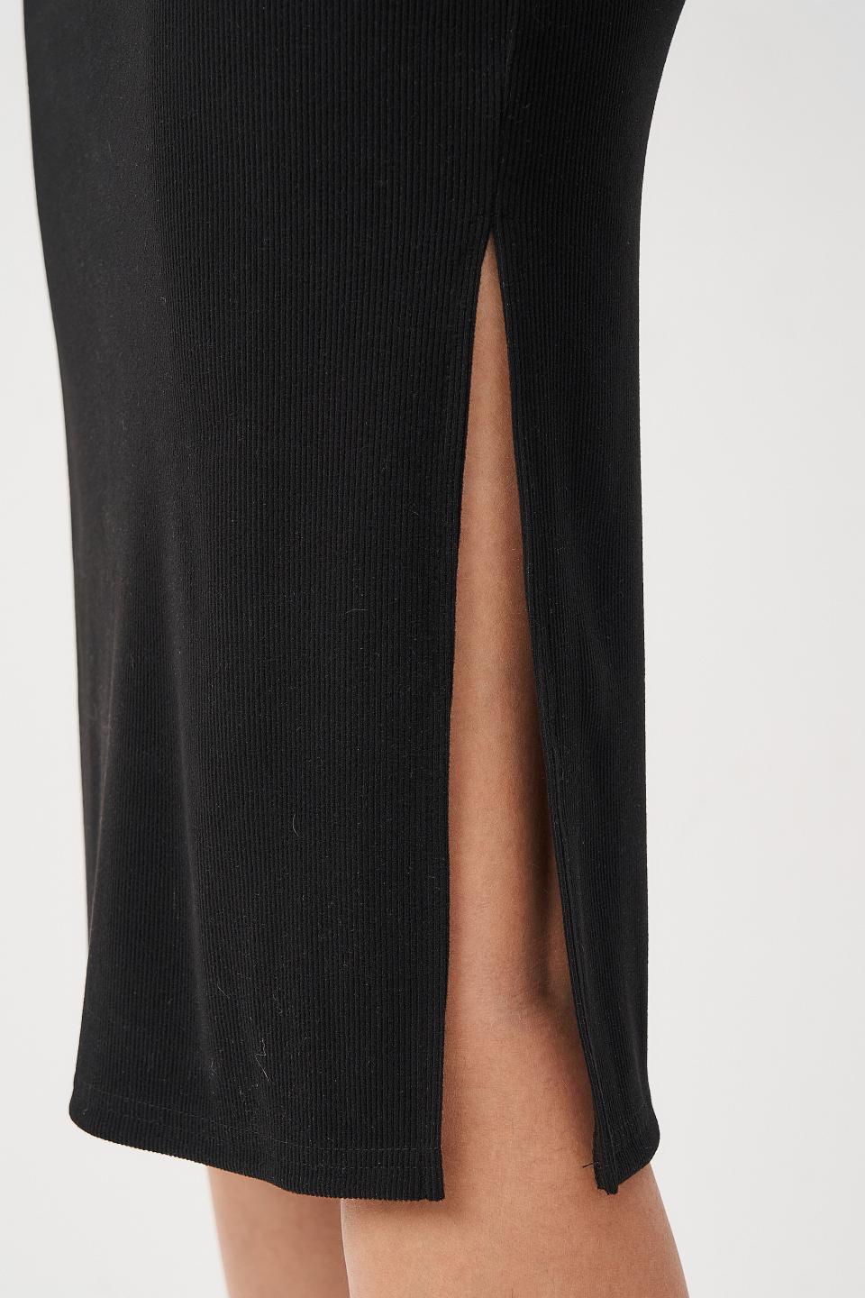 Платье-футляр чёрное из трикотажа Braslava(фото3)