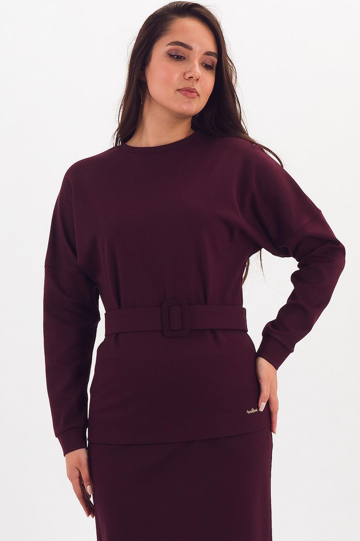 Джемпер трикотажный тёмно-бордовый с поясом Braslava