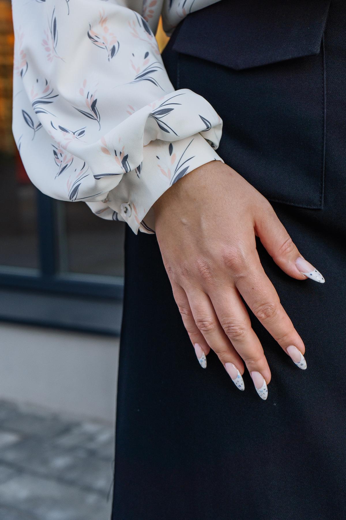 Блузка молочного цвета с длинными рукавами Braslava(фото6)