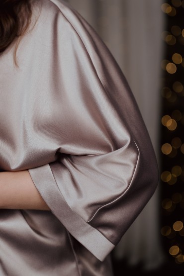 Блузка светло-серая с поясом Braslava(фото6)