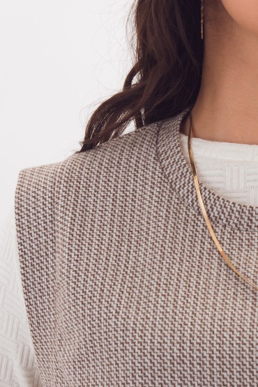 Жилет коричневый с принтом елочка Braslava(фото5)