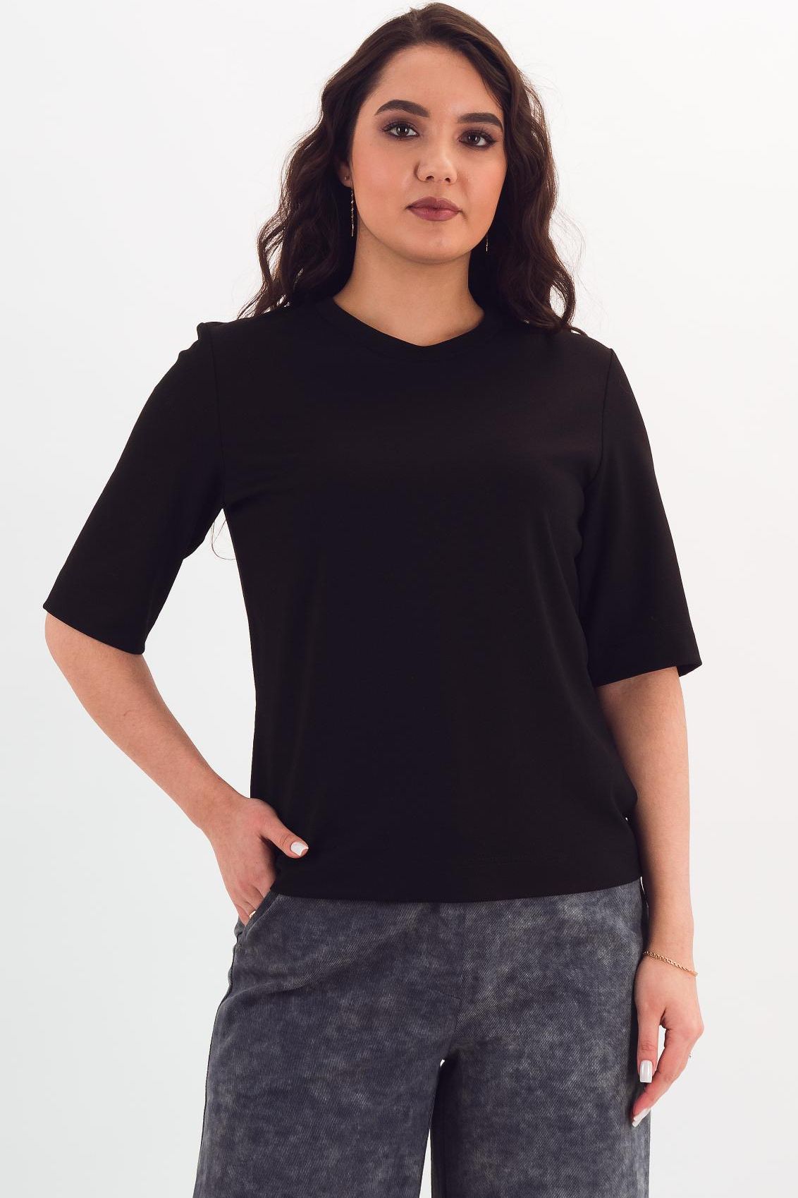 Футболка трикотажная чёрная Braslava