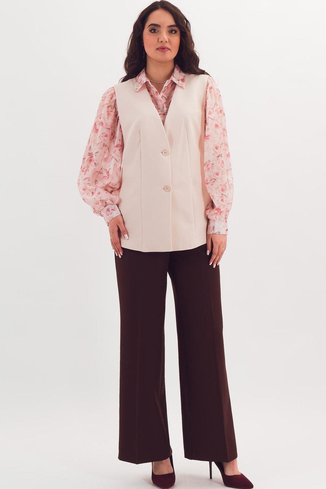 Брюки классические коричневого цвета Braslava