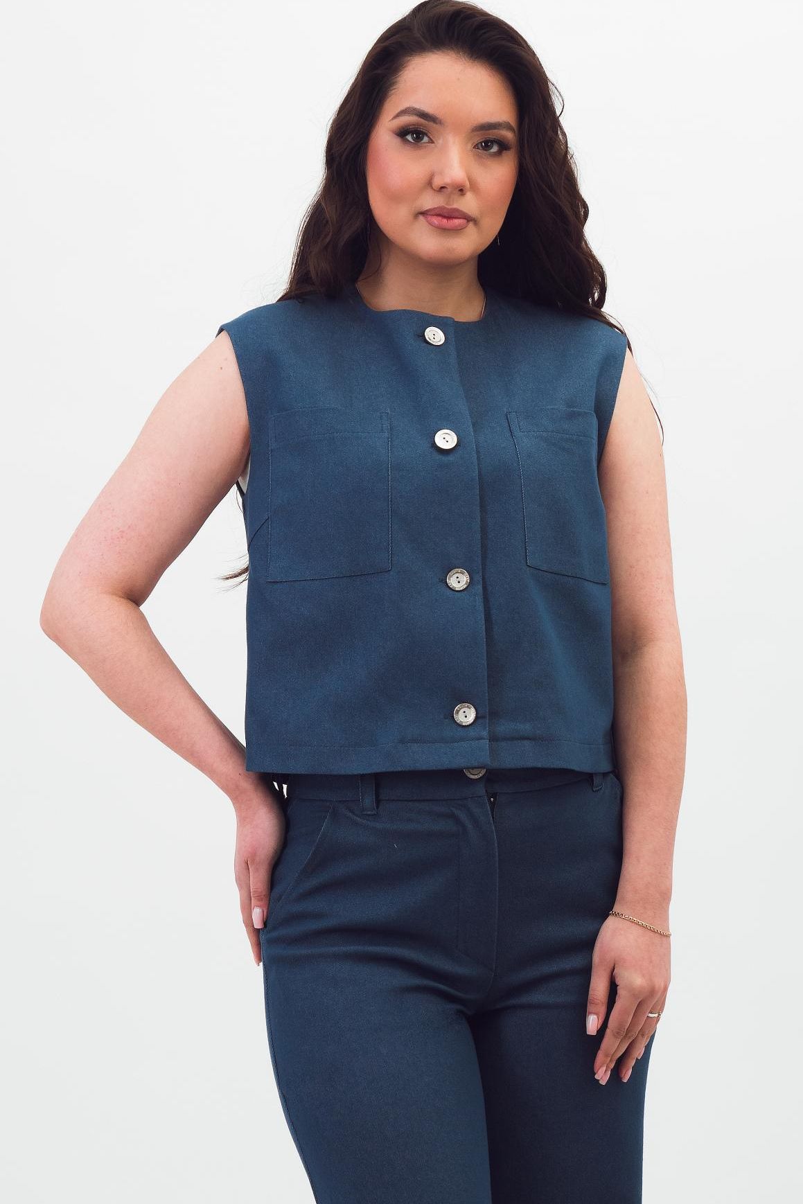 Жилет укороченный светло-синий Braslava